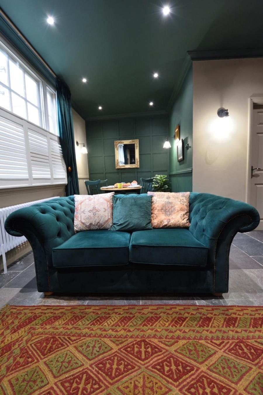 Samuels' A Duplex Apartment By Spires Accommodation In Lichfield City Centre Экстерьер фото