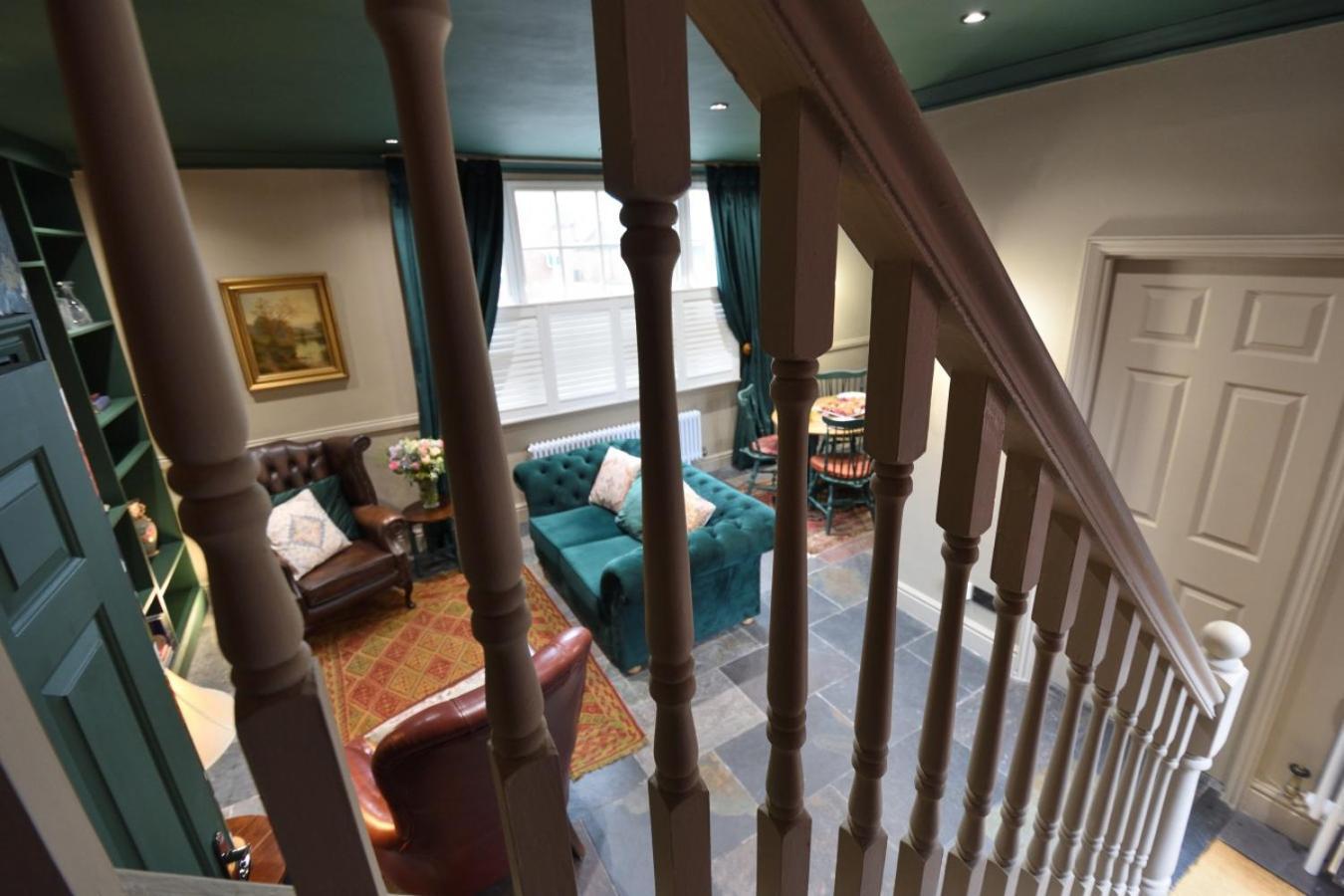 Samuels' A Duplex Apartment By Spires Accommodation In Lichfield City Centre Экстерьер фото
